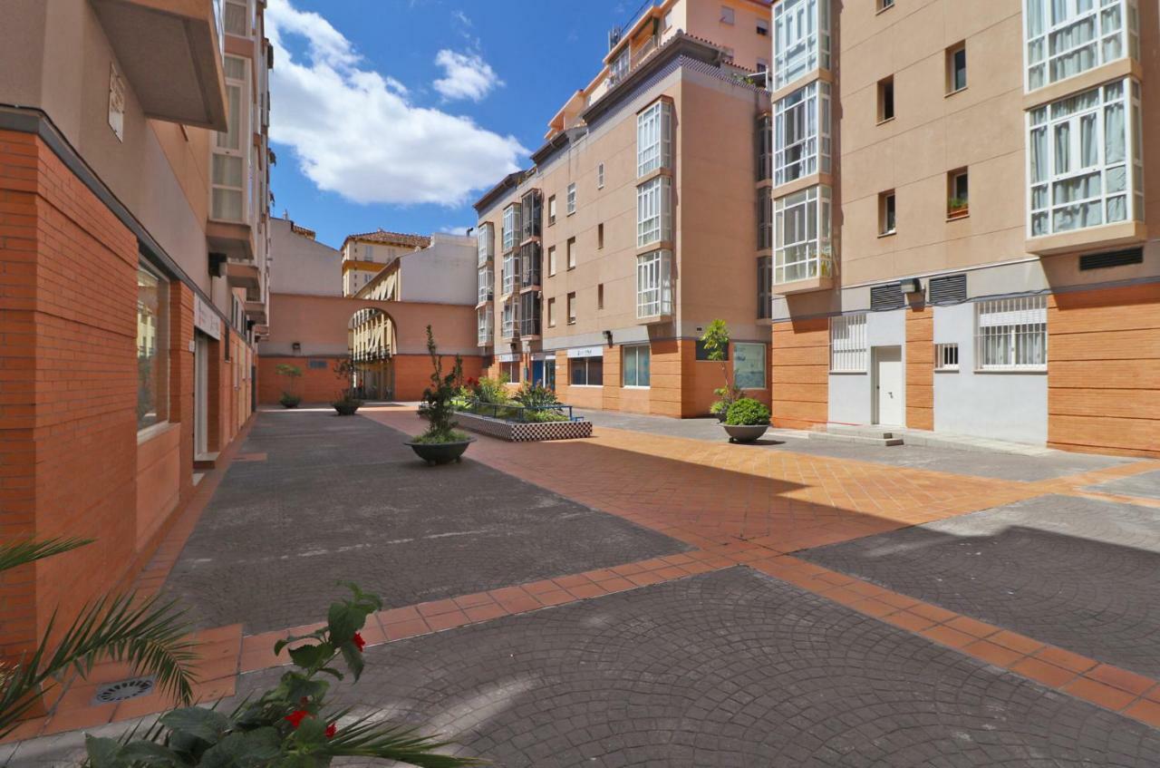 Del Parque Flats Victoria Trini Apartment Malaga Exterior photo